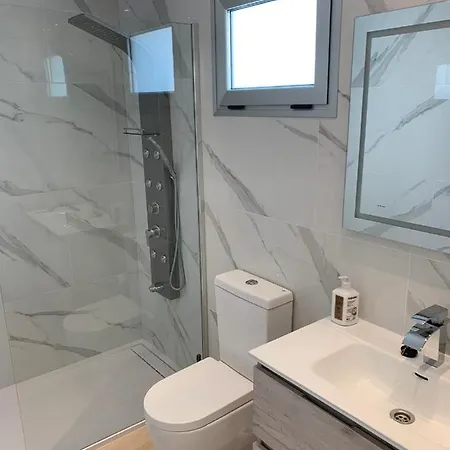 Rociega 35 7 100 Meters From The Sea Front Апартаменты