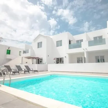Apartamento Rociega 35 7 100 Meters From The Sea Front Puerto del Carmen (Lanzarote)
