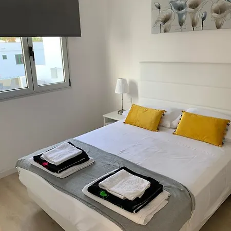Rociega 35 7 100 Meters From The Sea Front Apartamento